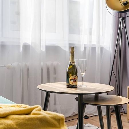 Uroczy Apartament 2 Pokoje - 10 Min Do Morza! Γκντανσκ Εξωτερικό φωτογραφία
